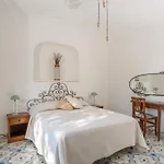 Villa Pineta - House