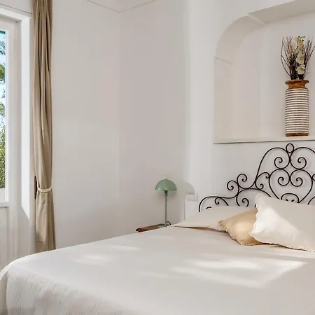 Villa Pineta - House *