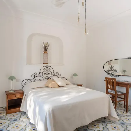 Villa Pineta - House